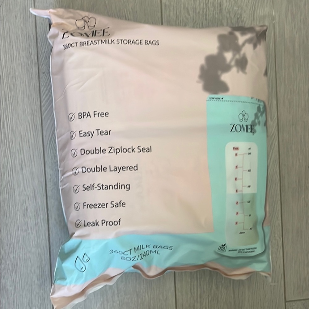 360 Count Zomee Breastmilk Storage Bags